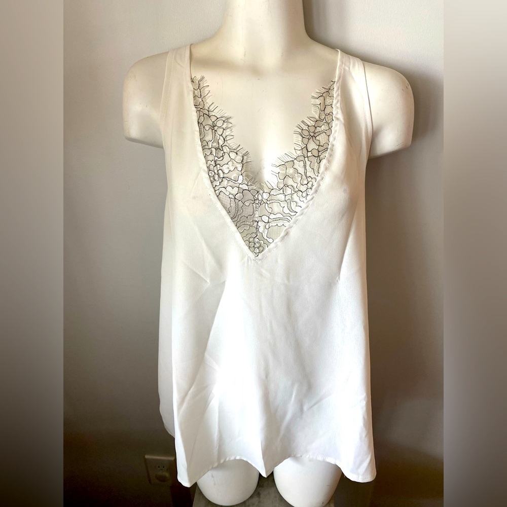 NEW Camisa Lace-Trim Racerback Sleeveless Blouse, Size 2XL